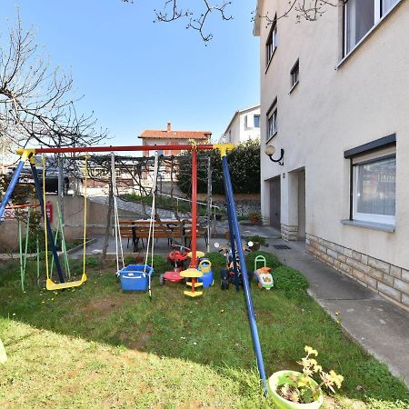 Traditional Apartment In Zadar With Garden ห้อง รูปภาพ