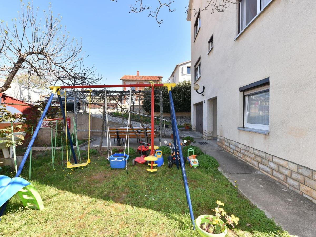 Traditional Apartment In Zadar With Garden ห้อง รูปภาพ